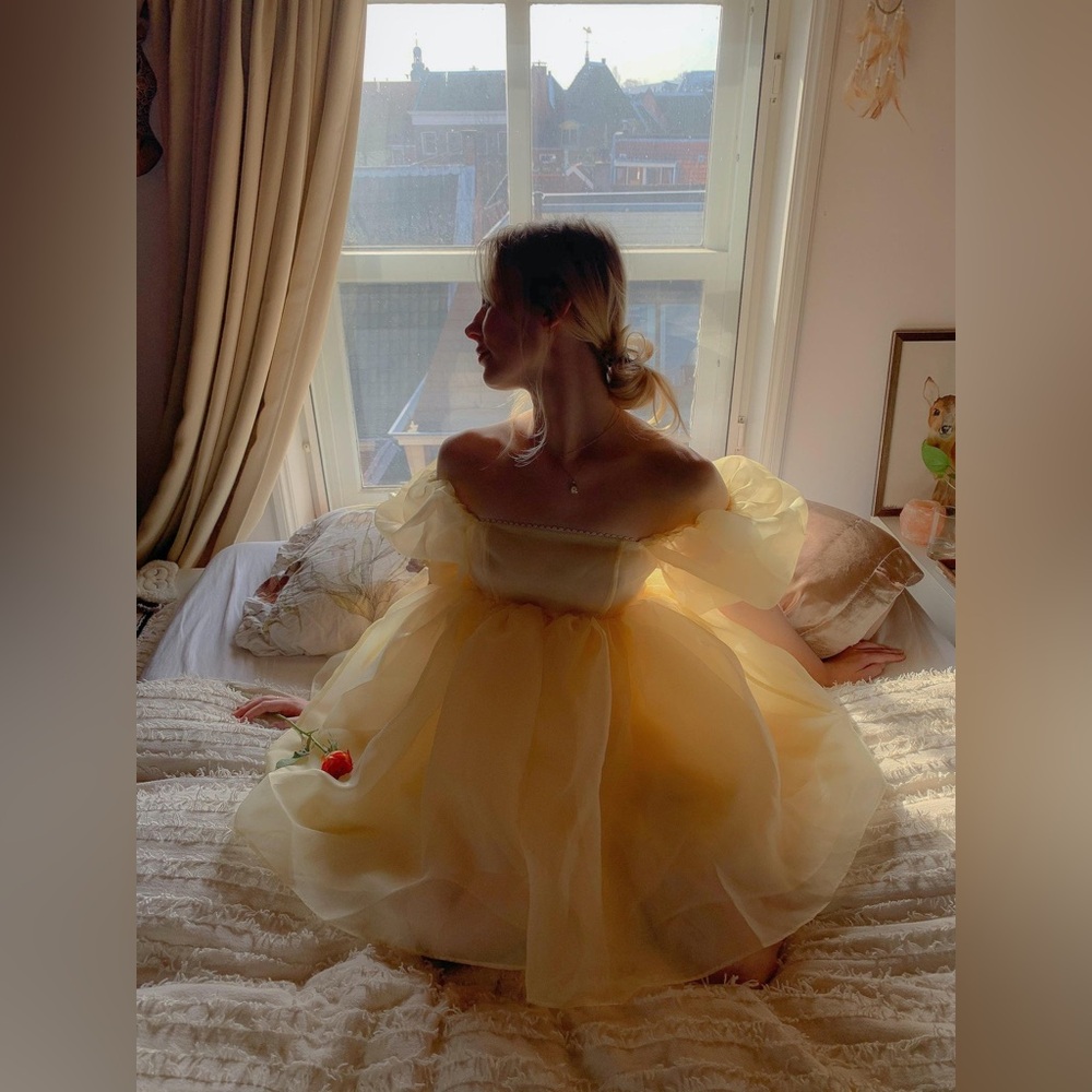 Selkie The Baby Banana Puff Dress Organza Mini Size Medium NWT